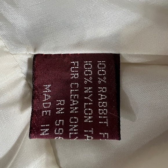 Wilsons Leather Vintage Cream Rabbit Fur Belted Jacket Size M - Picture 8 of 11